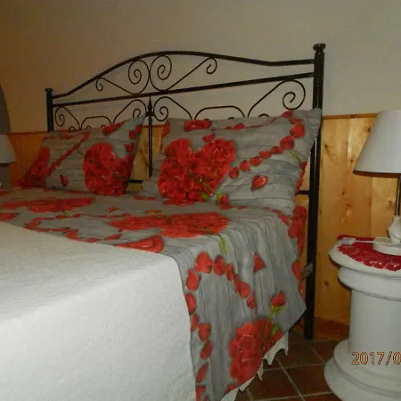 Palazzo L'occaso Bed and Breakfast *